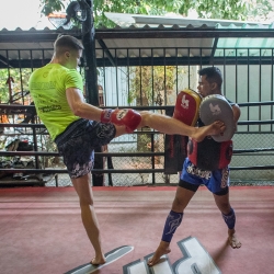 Asmeninė Muaythai treniruotė.